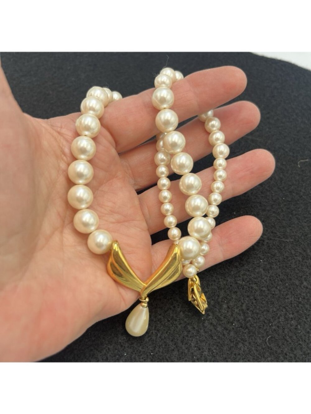 Vintage 80s Napier Necklace Faux Pearl Beaded Gold Tone Patent 4,774,743 - Picture 8 of 16
